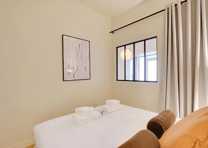 Serene - 1br 4p - Canal St-martin